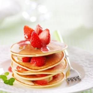 Cách làm bánh pancake thơm mềm, đơn giản