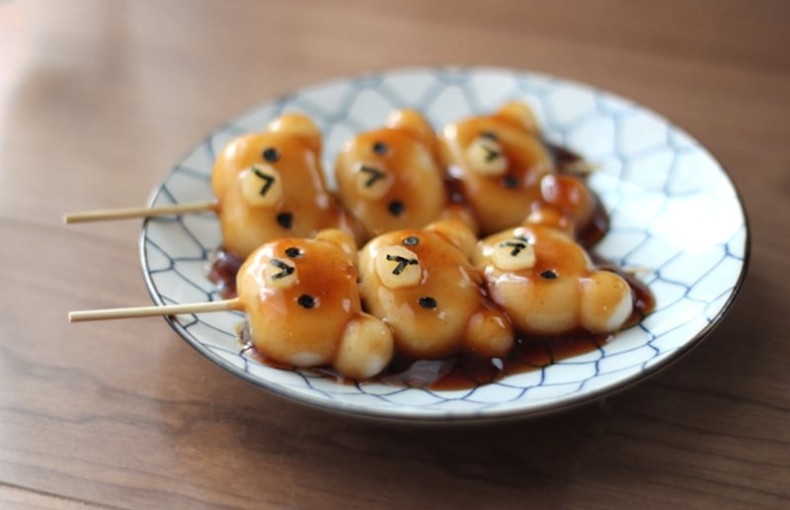 Cách làm bánh trôi Rilakkuma Mitarashi Dango kiểu Nhật