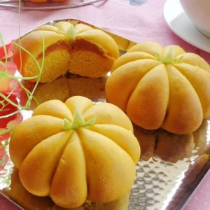 Trổ tài làm món chay bánh bao bí đỏ vừa ngon, vừa dễ làm