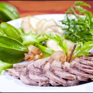 Cách làm bê hấp sả gừng ngon đúng điệu