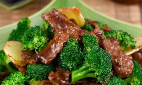Thịt bò bít tết xào súp lơ ngon đặc biệt, khó quên với cách làm đơn giản