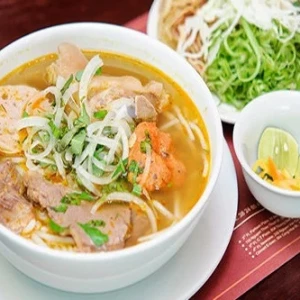 Cách nấu bún bò Huế ngon, chuẩn vị