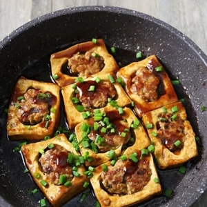 Biến tấu với món đậu hũ nhồi thịt đơn giản tại nhà