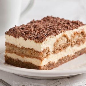 Bật mí cách làm bánh tiramisu mềm mịn, ngon chuẩn kiểu Ý