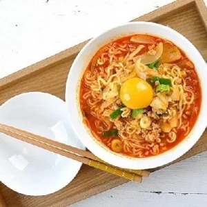 Cách nấu mì trứng chần cho bữa sáng tiện lợi, bổ dưỡng