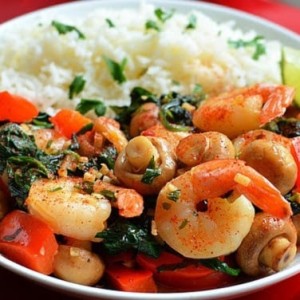 Cách làm tôm xào nấm thơm ngon lạ miệng