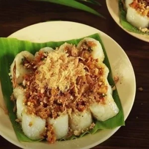 Bữa sáng với xôi gà cuốn ngon lạ miệng, chắc bụng